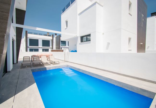 Villa in Gran Alacant - 205 Luxury Gran Villa - Alicante Holiday