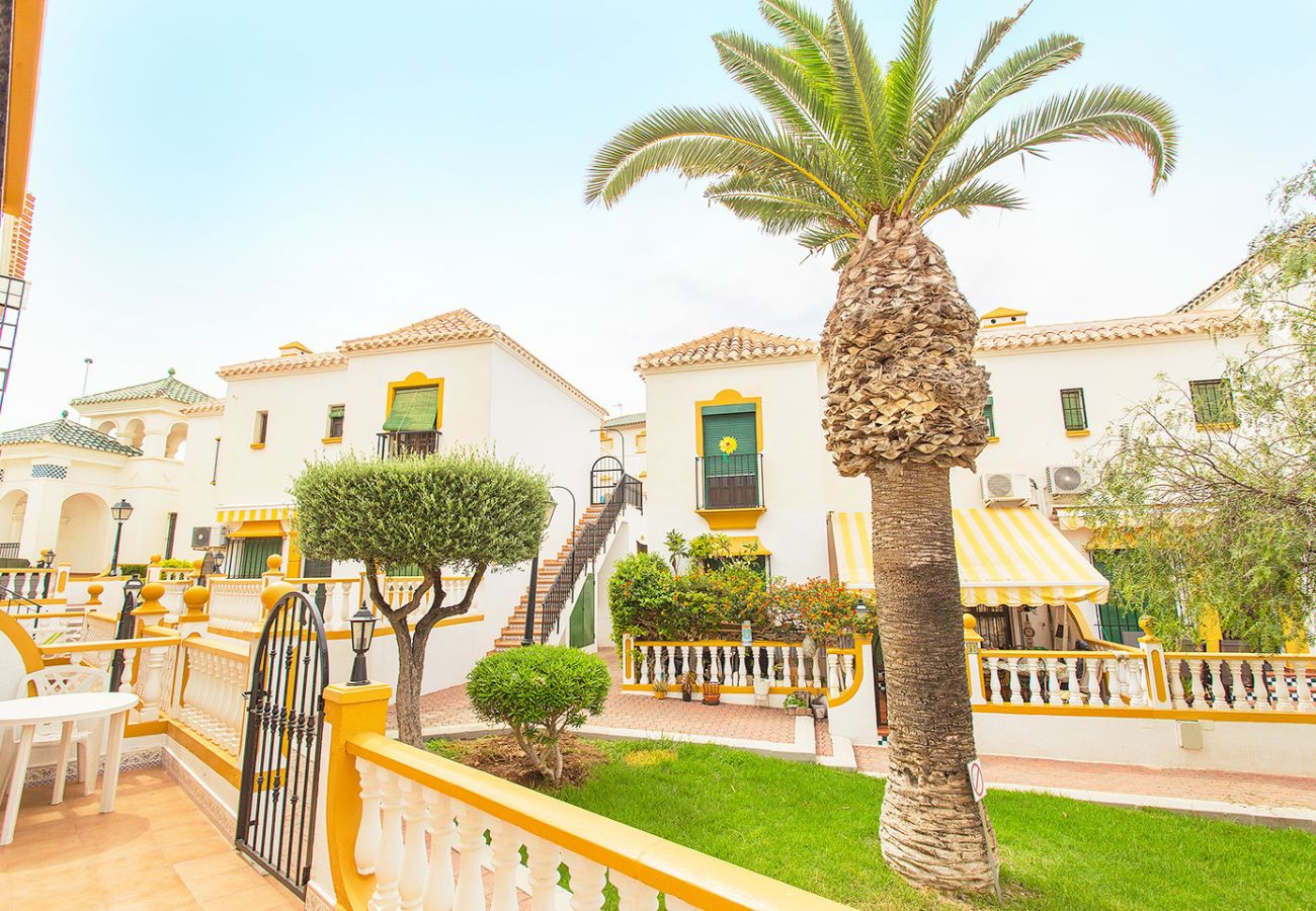 Bungalow in La Mata - 071 Molino Blanco Beach