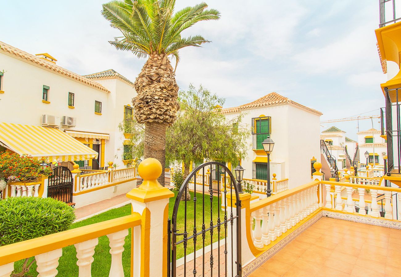 Bungalow in La Mata - 071 Molino Blanco Beach