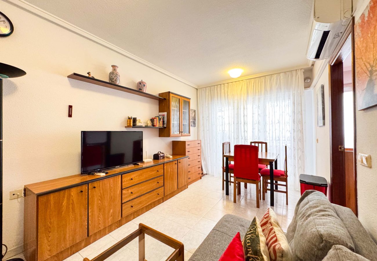 Ferienwohnung in Torrevieja - 016 Happiness Apartment - Alicante Holiday