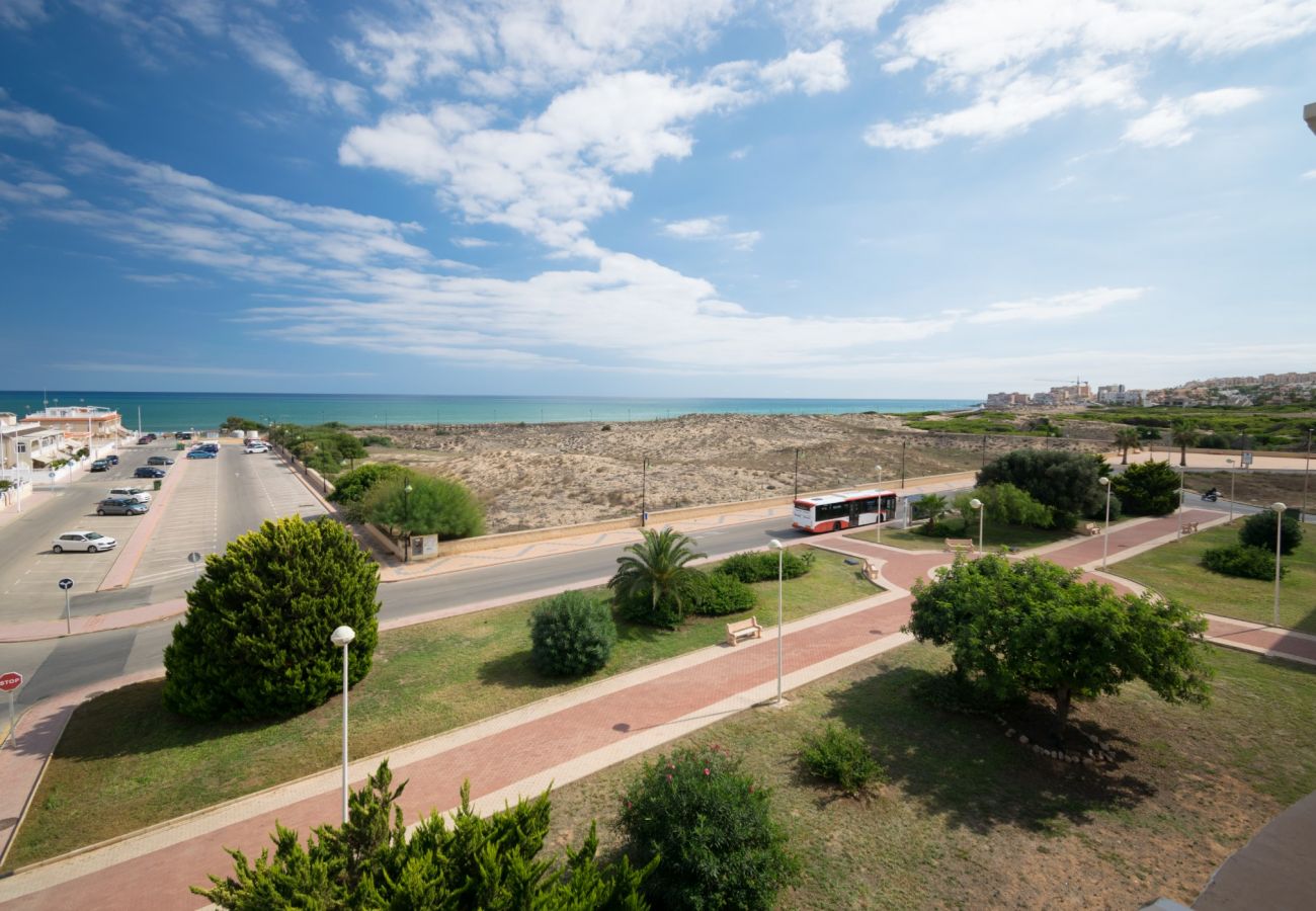 Ferienwohnung in La Mata - 115 Mar Views - Alicante Holiday