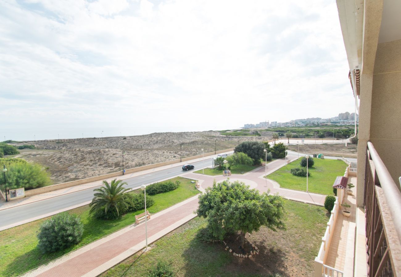 Ferienwohnung in La Mata - 115 Mar Views - Alicante Holiday