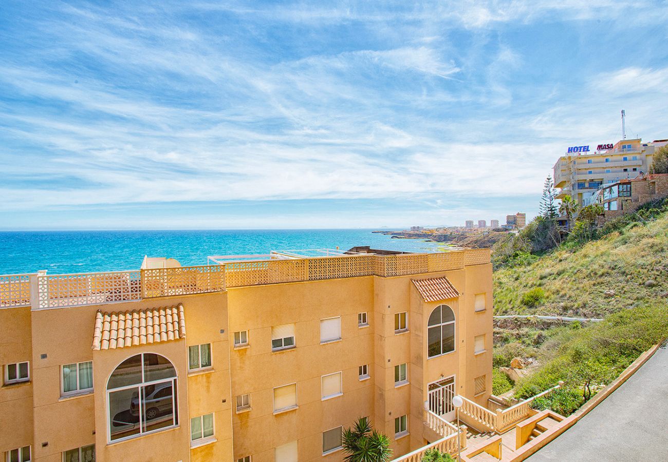 Ferienwohnung in Torrelamata - 011 View Cala - Alicante Holiday