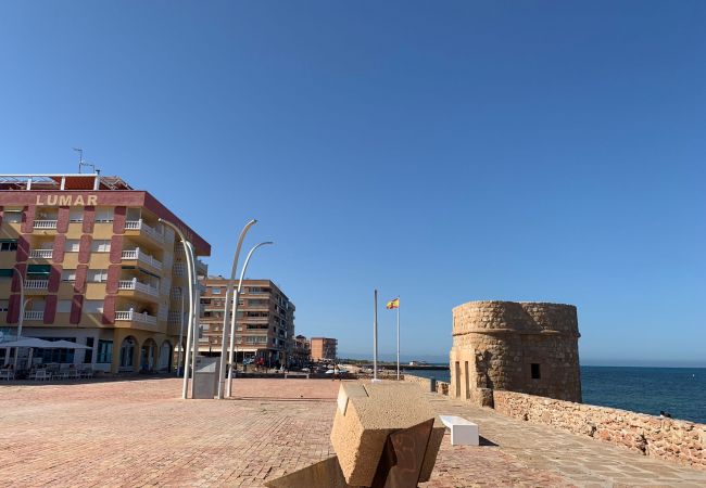 Ferienwohnung in La Mata - 100 Sunshine Beach - Alicante Holiday