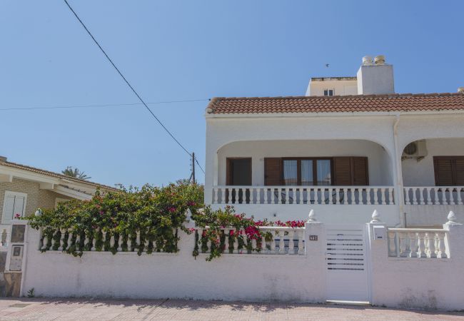 Bungalow/ verbunden mit der Villa in La Mata - 145 Sea Relax House - Alicante Holiday
