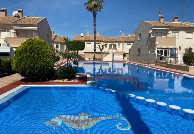 Ferienwohnung in Torrevieja - 146 Quiet Pool Relax - Alicante Holiday
