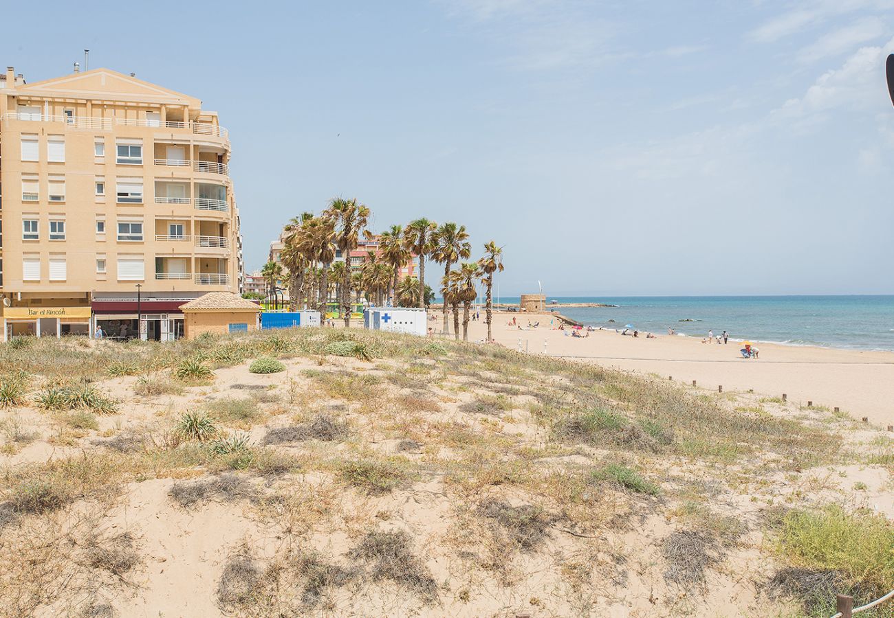 Ferienwohnung in La Mata - 038 Lakeside View - Alicante Holiday