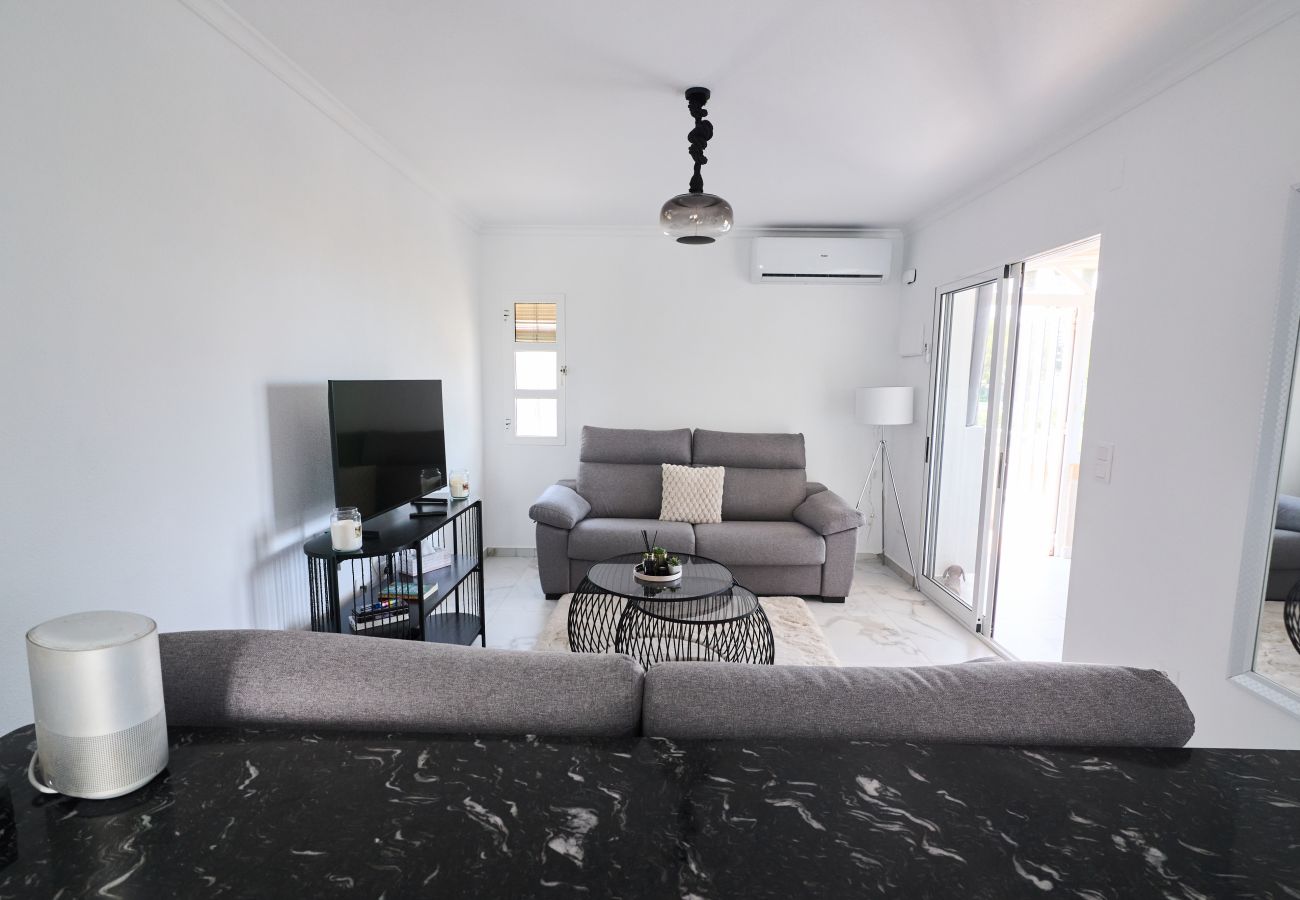 Bungalow in Torrevieja - 081 Design Style- Alicante Holiday
