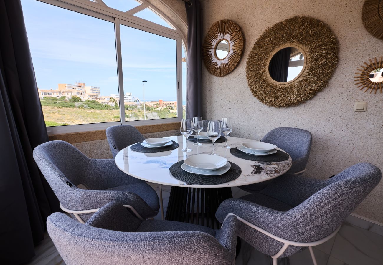 Bungalow in Torrevieja - 081 Design Style- Alicante Holiday
