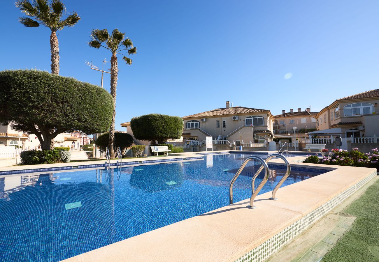 Bungalow in Torrevieja - 081 Design Style- Alicante Holiday