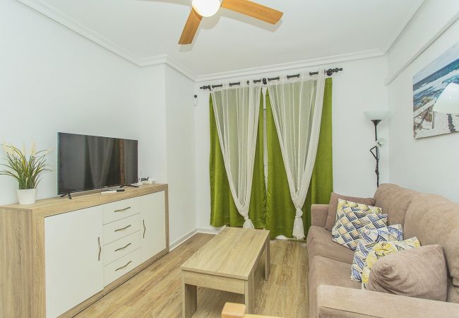 Apartamento en La Mata - 034 All Year Sun & Pool / AC - Wifi Apartamento en La Mata - 034 All Year Sun & Pool / AC - Wifi