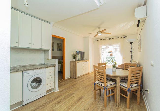 Apartamento en La Mata - 034 All Year Sun & Pool / AC - Wifi Apartamento en La Mata - 034 All Year Sun & Pool / AC - Wifi