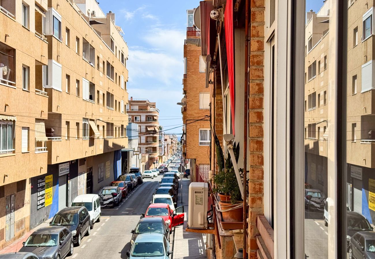 Apartamento en Torrevieja - 016 Happiness Apartment - Alicante Holiday