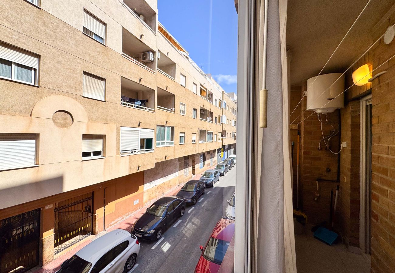 Apartamento en Torrevieja - 016 Happiness Apartment - Alicante Holiday
