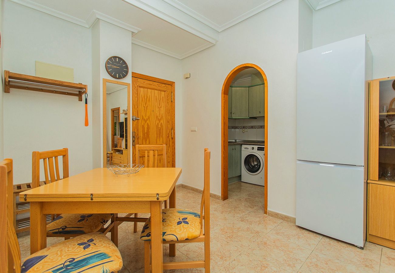 Apartamento en Torrevieja - 113 Beach and Trees - Alicante Holiday