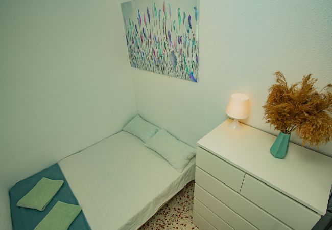 Apartamento en Torrevieja - 106 Economy Sea View - Alicante Holiday