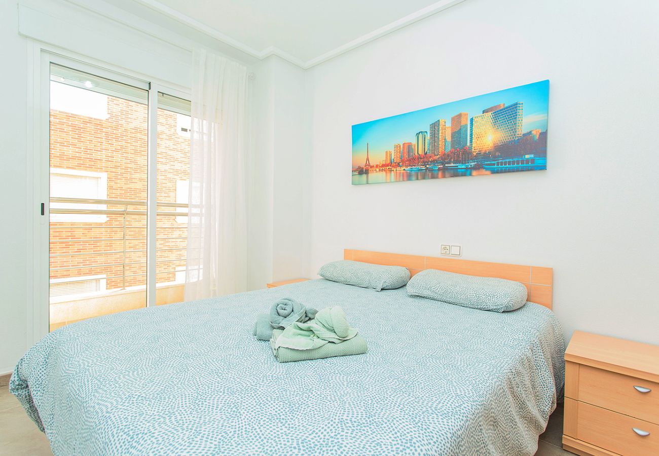 Apartamento en Torrevieja - 069 Susymar Apartments