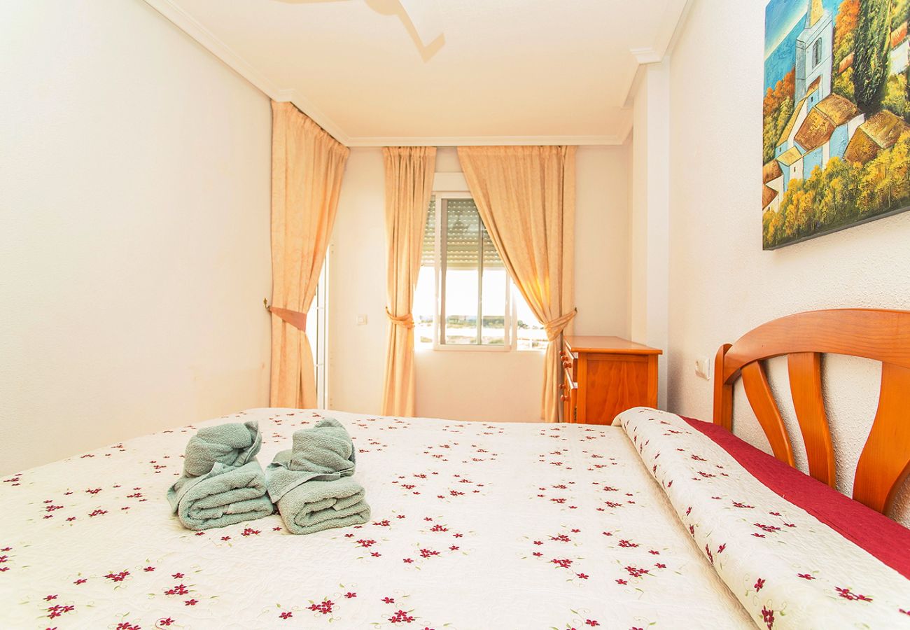 Apartamento en La Mata - 038 Lakeside View - Alicante Holiday