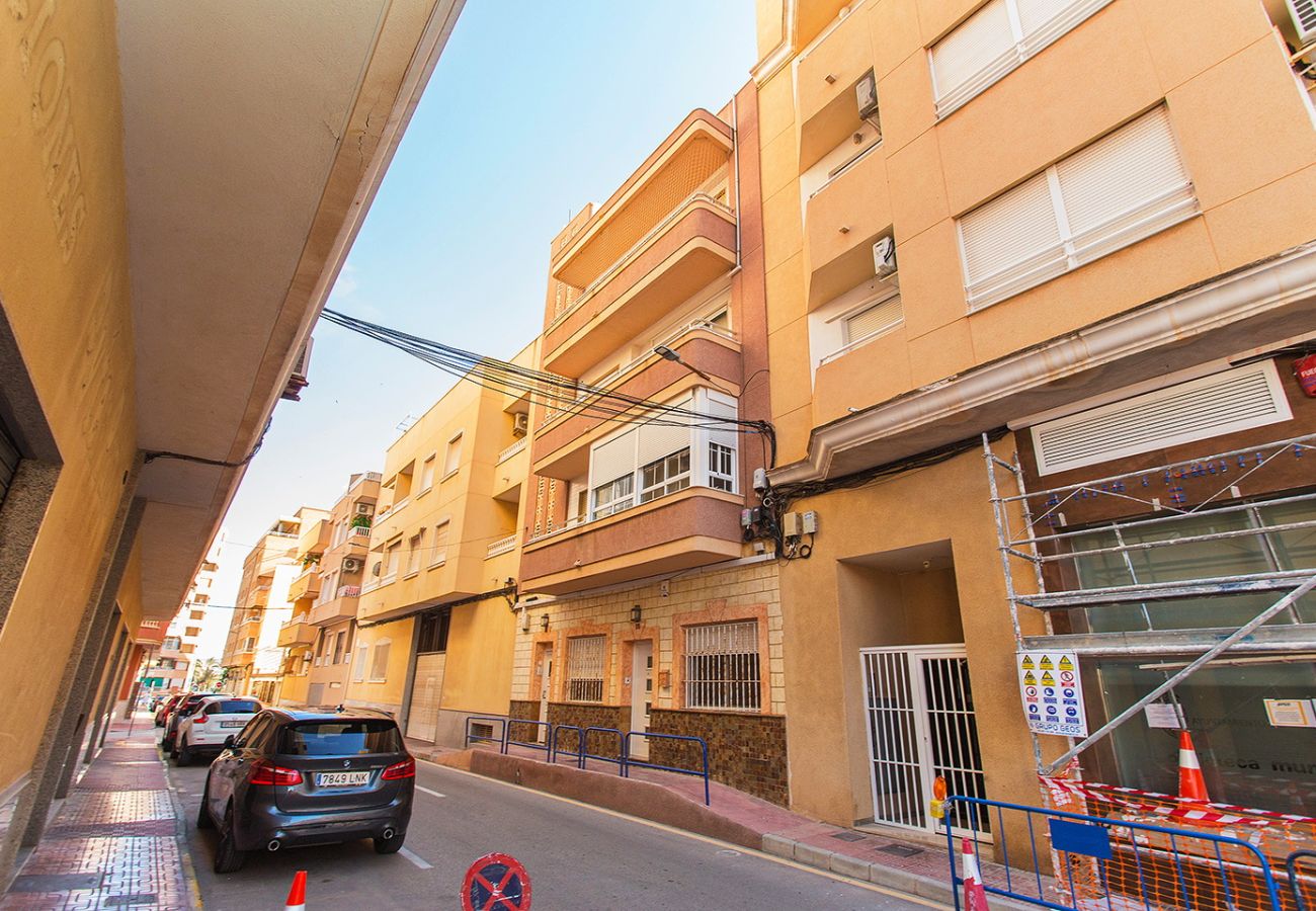 Apartamento en La Mata - 038 Lakeside View - Alicante Holiday