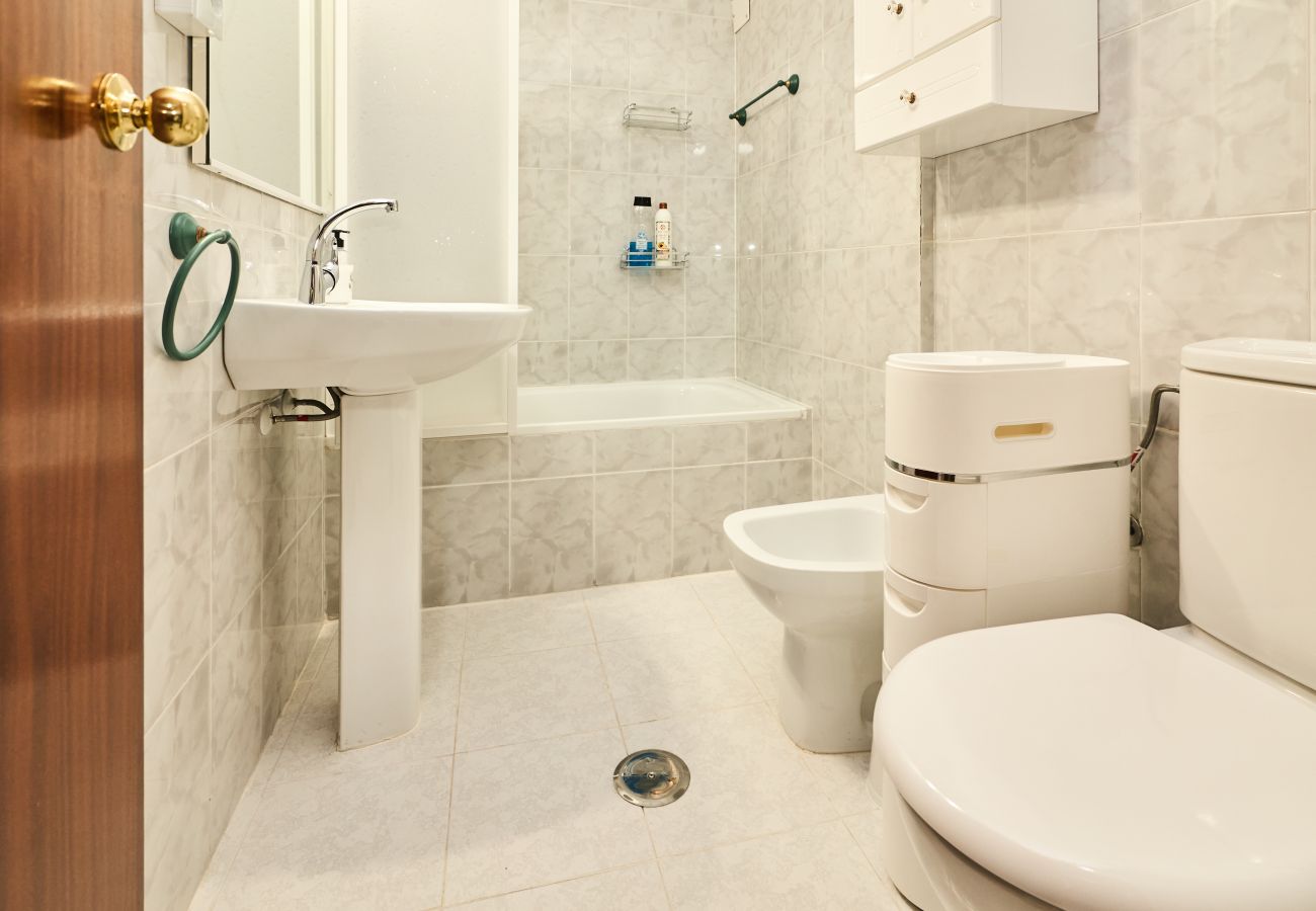 Apartamento en Torrevieja - 039 City Retreat - Alicante Holiday