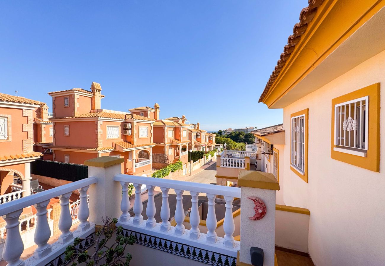 Bungalow en La Zenia - 200 Relax House- Alicante Holiday