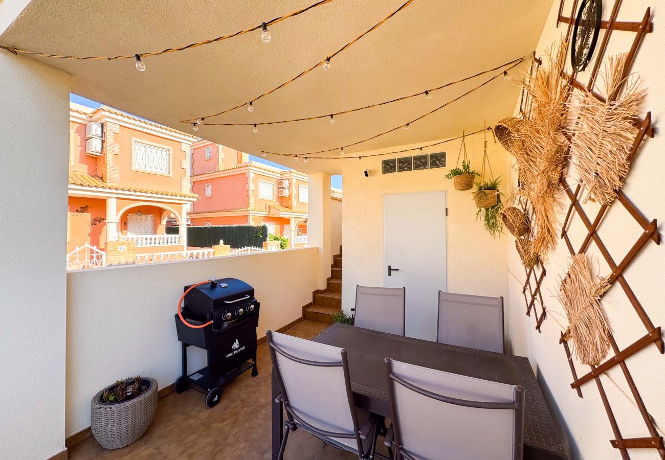 Bungalow en La Zenia - 200 Relax House- Alicante Holiday