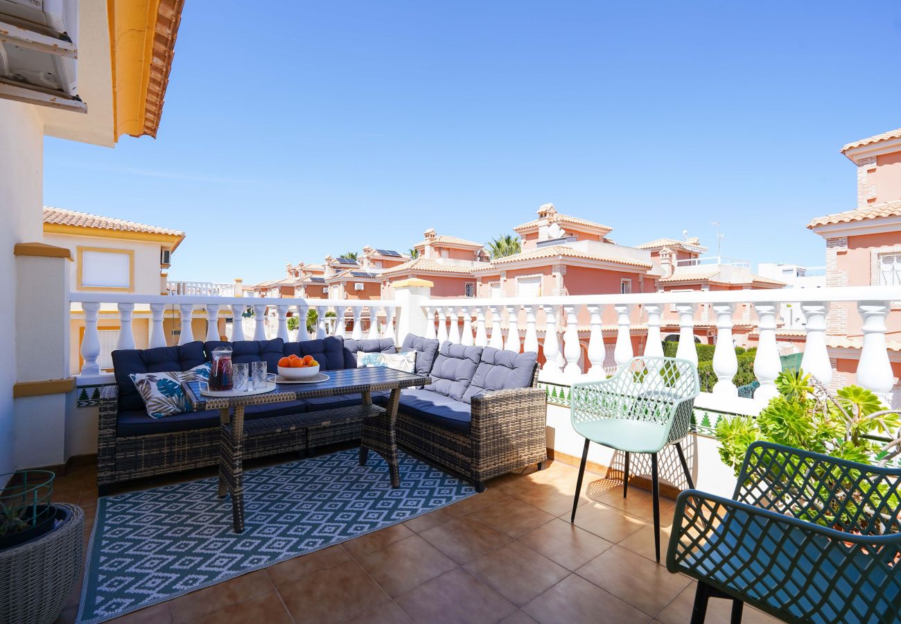 Bungalow en La Zenia - 200 Relax House- Alicante Holiday