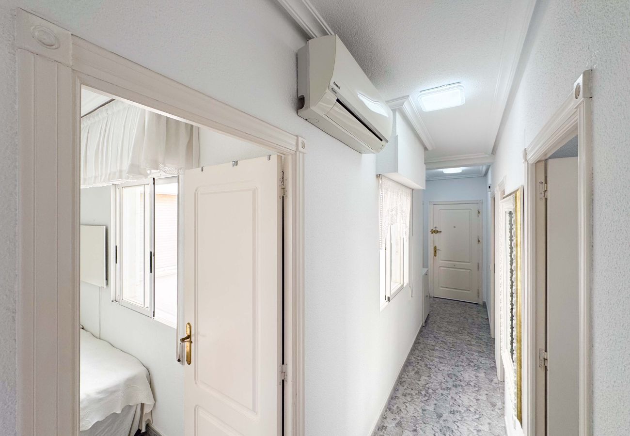 Apartamento en Torrevieja - 152 La Paz Apartment Alicante-Holiday