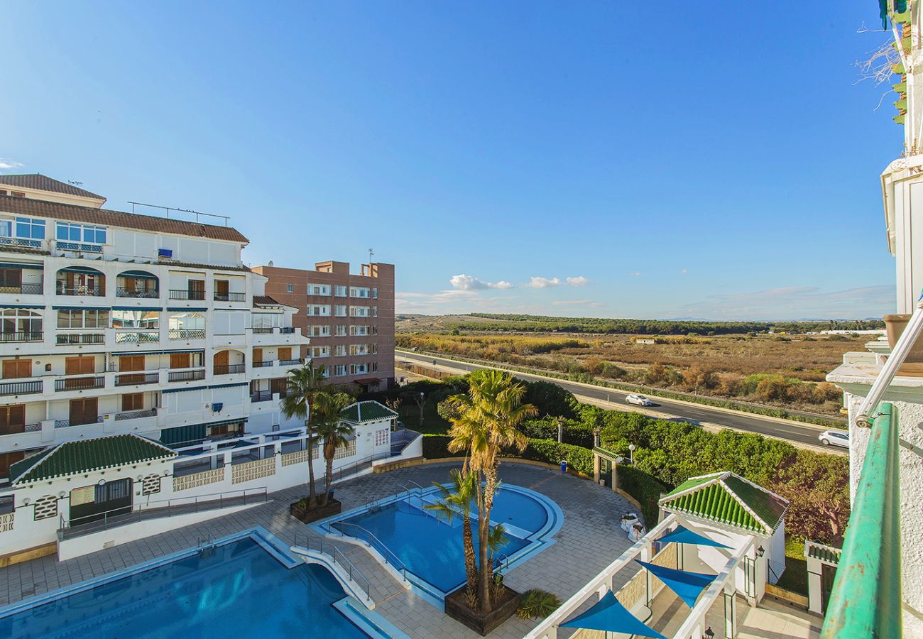 Apartment in La Mata - 034 All Year Sun & Pool / AC - Wifi