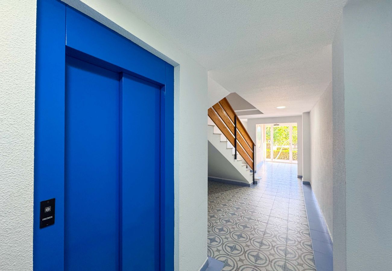 Apartment in La Mata - 055 Paradise Vacation - AC/WIFI