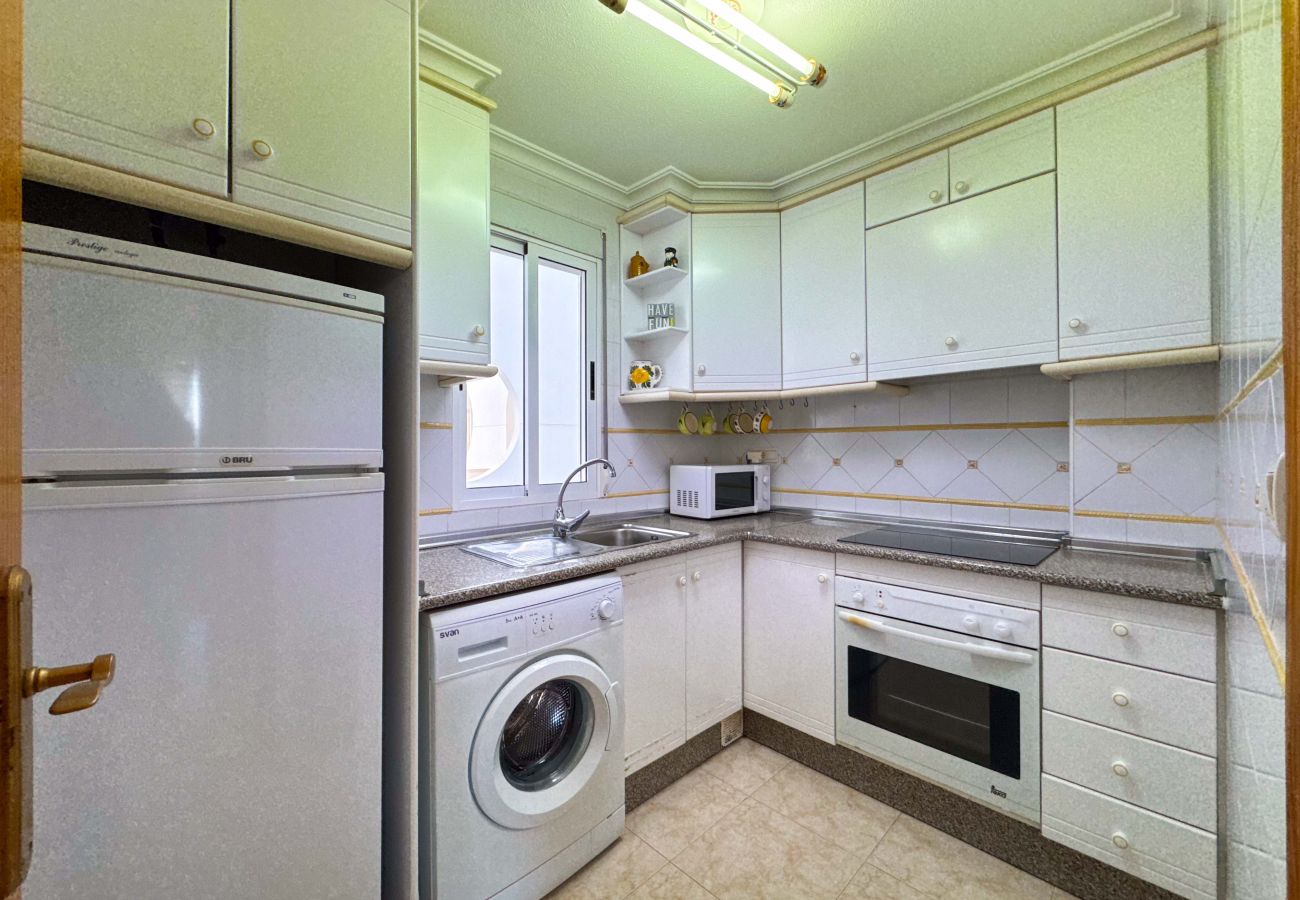 Apartment in La Mata - 055 Paradise Vacation - AC/WIFI