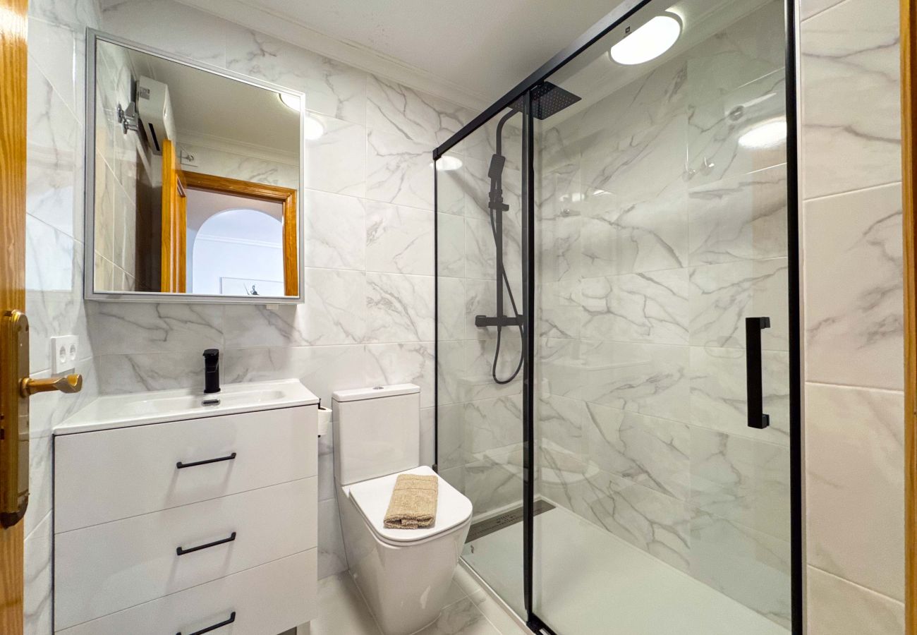 Apartment in La Mata - 055 Paradise Vacation - AC/WIFI