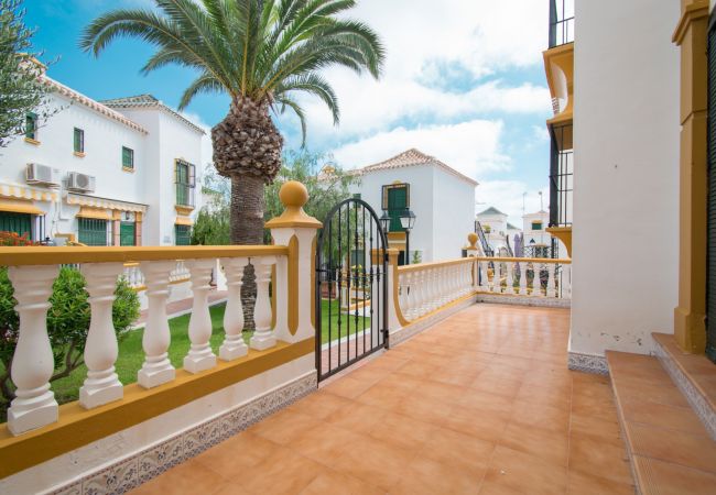 Bungalow/Linked villa in La Mata - 071 Molino Blanco Beach