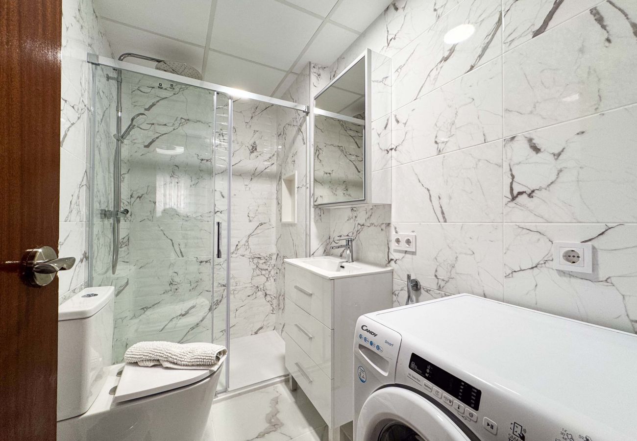 Apartment in Torrevieja - 016 Happiness Apartment - Alicante Holiday