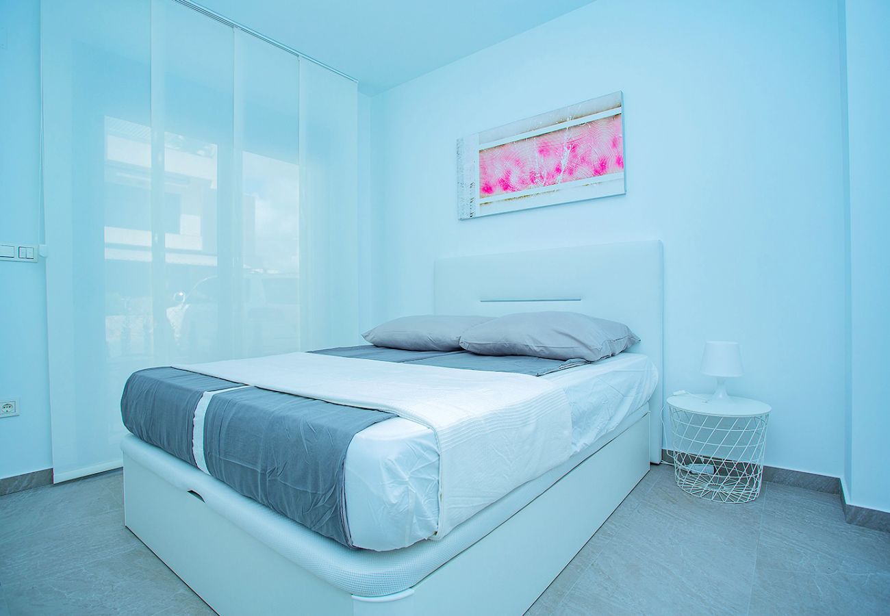 Bungalow in Torrevieja - 217 New Laguna View Jacuzzi  - Alicante Holiday