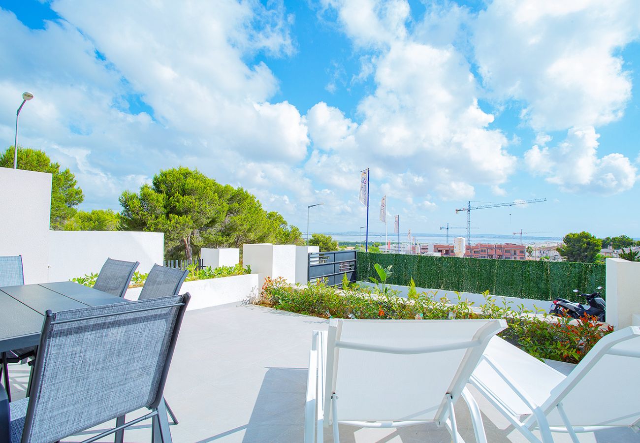 Bungalow in Torrevieja - 217 New Laguna View Jacuzzi  - Alicante Holiday