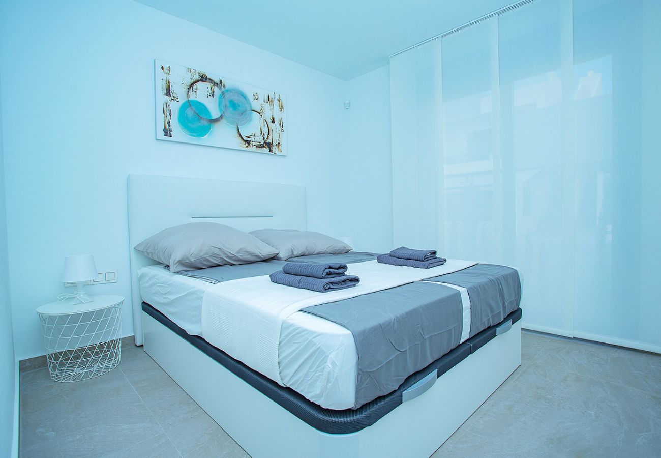 Bungalow in Torrevieja - 217 New Laguna View Jacuzzi  - Alicante Holiday
