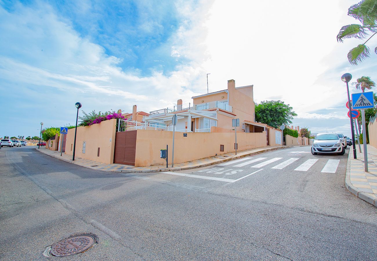 Townhouse in Gran Alacant - 223 Sea Breeze Olivo de Oro - Alicante Holiday