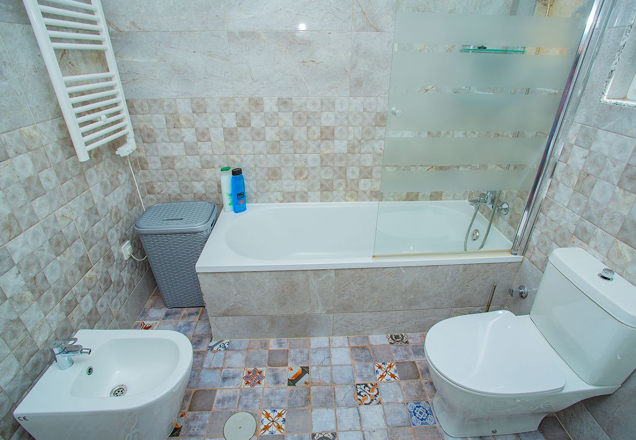 Bungalow in Torrevieja - 080 Family Garden House - Alicante Holiday