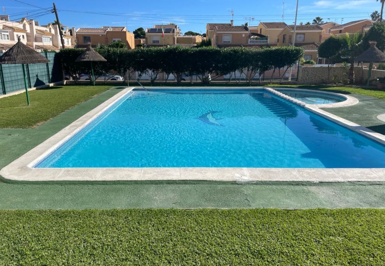 Townhouse in Torrevieja - 233 Laguna Views -Alicante Holiday