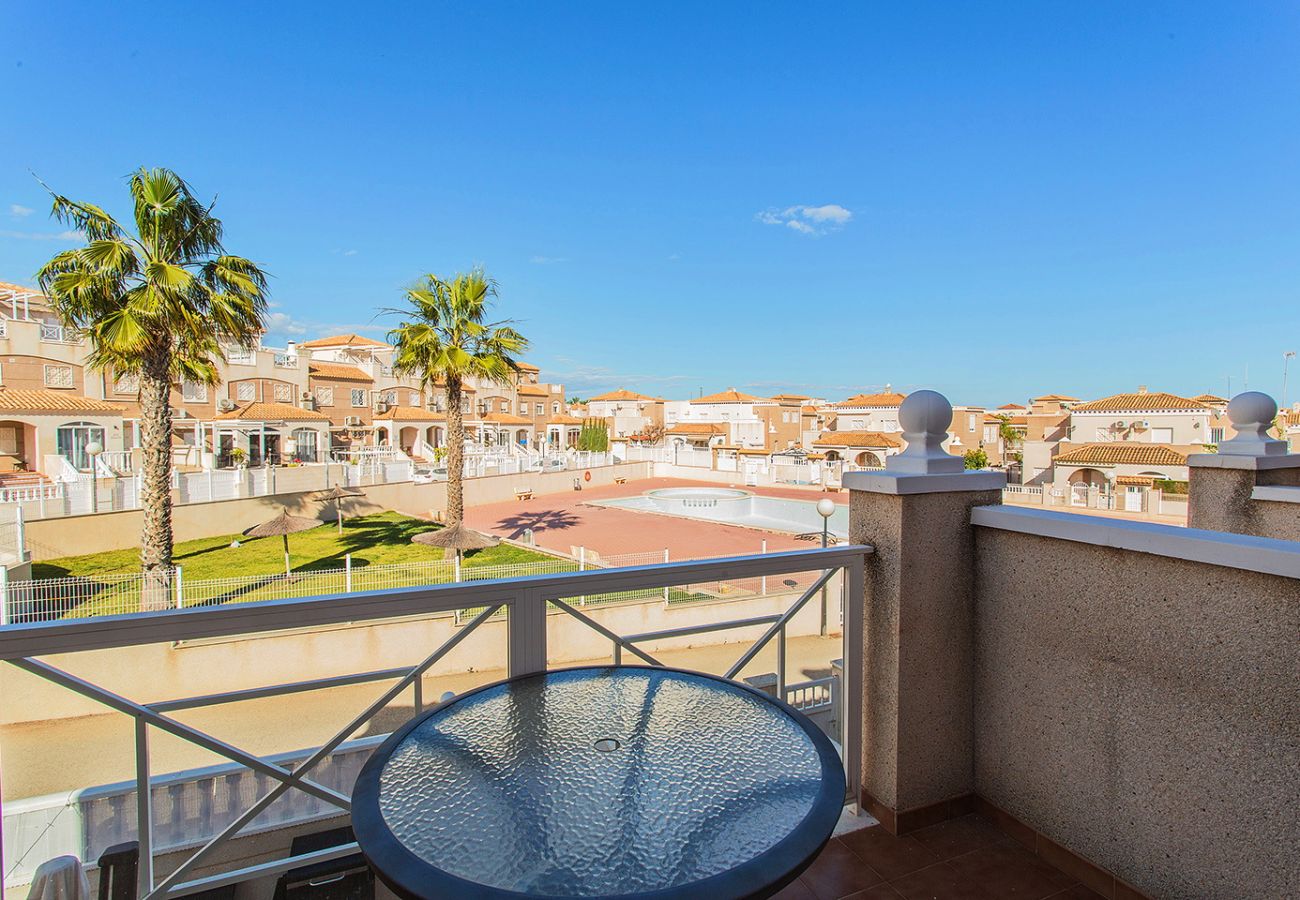 Apartment in Torrevieja - 025 Sunny Oasis Apartment - Alicante Holiday