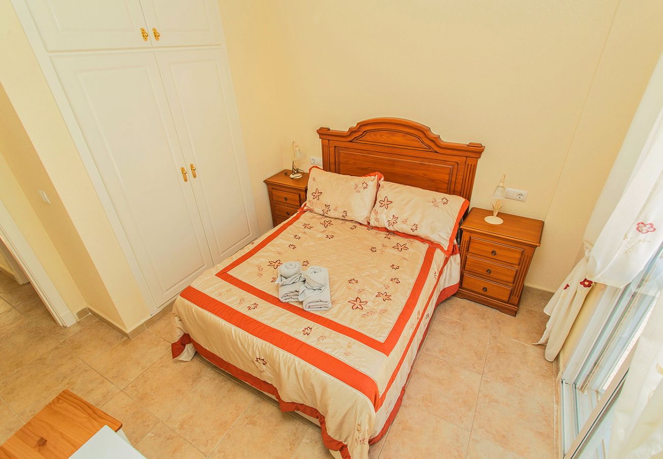 Apartment in Torrevieja - 025 Sunny Oasis Apartment - Alicante Holiday