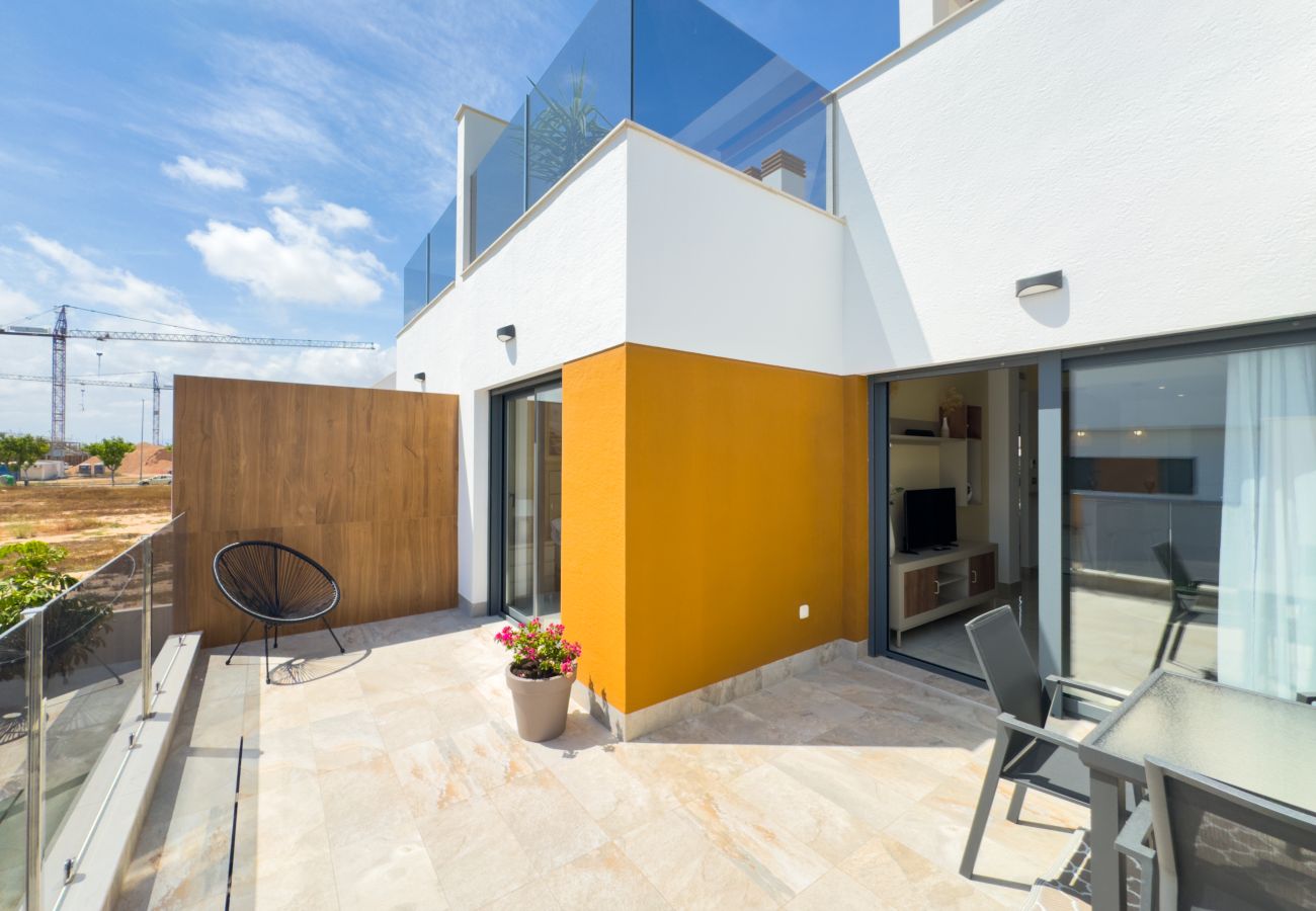 Apartment in Pilar de la Horadada - 202 Sunshine Haven - Alicante Holiday