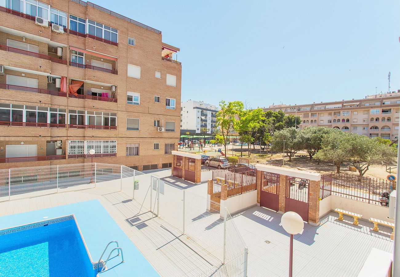 Apartment in Torrevieja - 039 City Retreat - Alicante Holiday