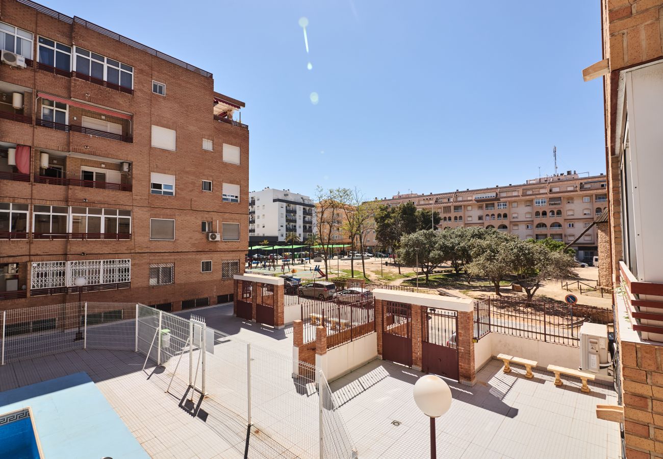 Apartment in Torrevieja - 039 City Retreat - Alicante Holiday