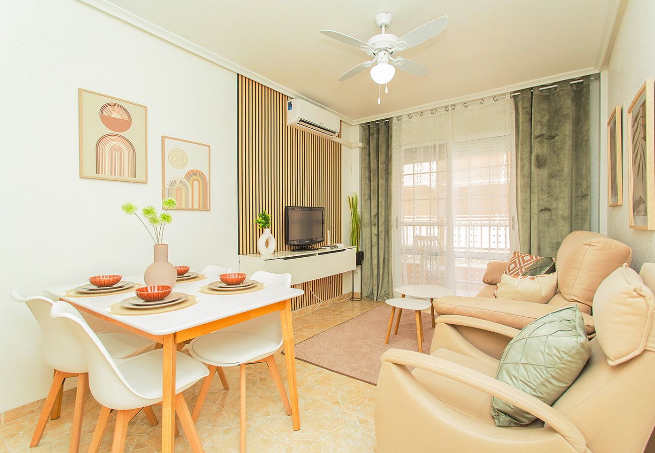 Apartment in Torrevieja - 165 Comfortable apartment Alicante-Holiday