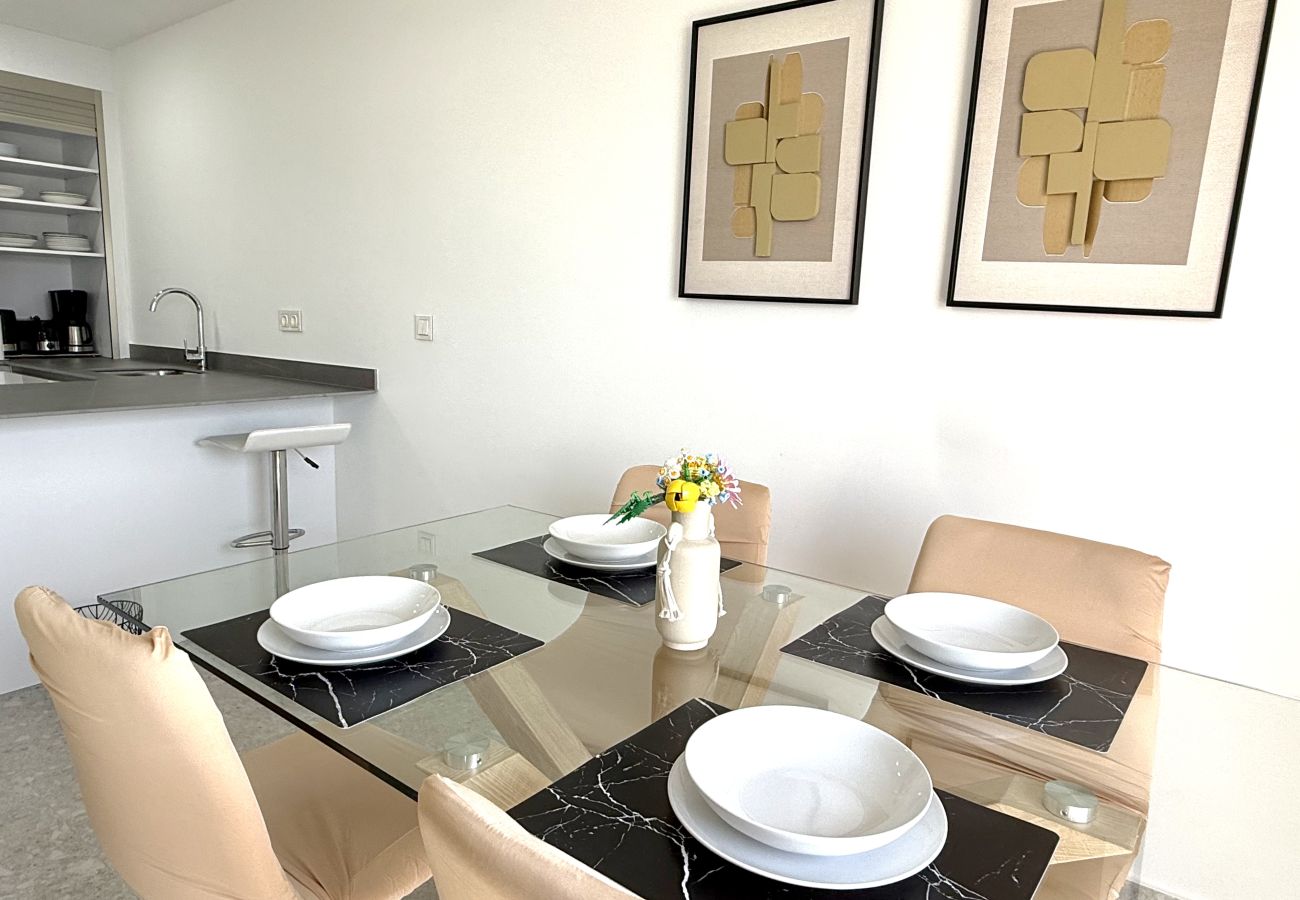 Apartment in Torrevieja - 206 Luxury Apartment Alicante Holiday