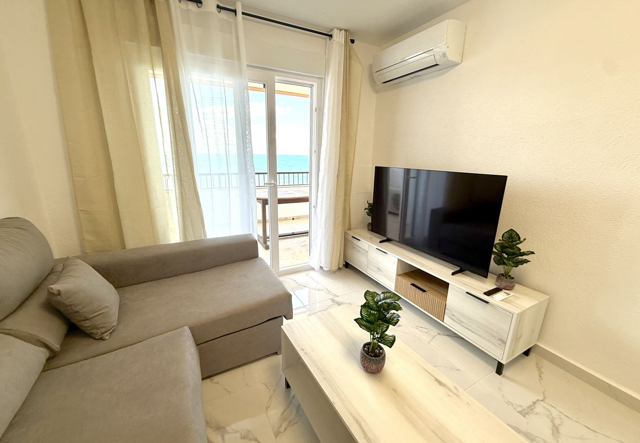 Apartment in Torrevieja - 105 Magic Views - Alicante Holiday
