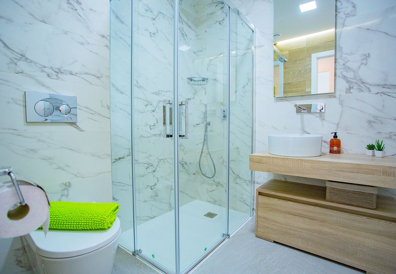 Бунгало на Торревьеха / Torrevieja - 218 New Laguna View Jacuzzi - Alicante Holiday
