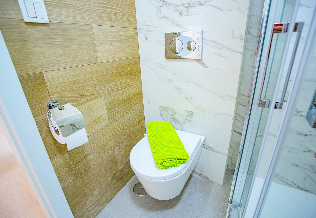 Бунгало на Торревьеха / Torrevieja - 218 New Laguna View Jacuzzi - Alicante Holiday